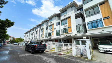 Apartment For Sale at Lake View Town Villa