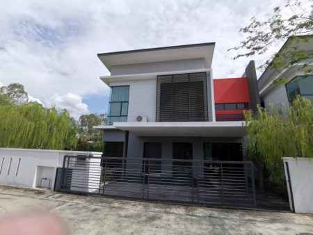 Bungalow House For Sale at Bandar Nusa Rhu