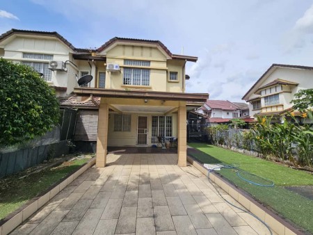 Terrace House For Rent at Putra Bahagia