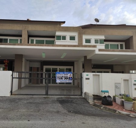 Terrace House For Rent at Bandar Seri Botani