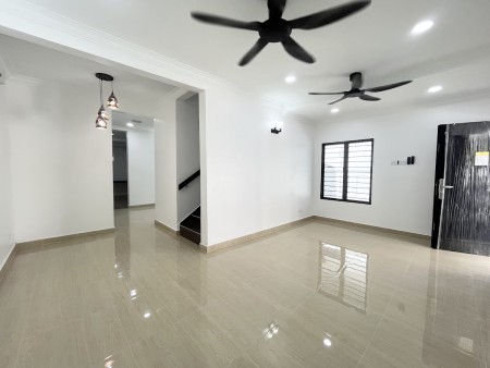 Semi D For Sale at Suasana