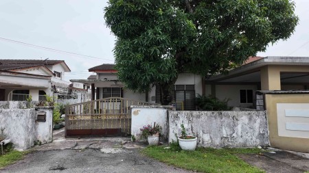 Terrace House For Sale at Taman Camay