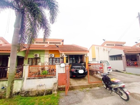 Terrace House For Sale at Bandar Putera Klang