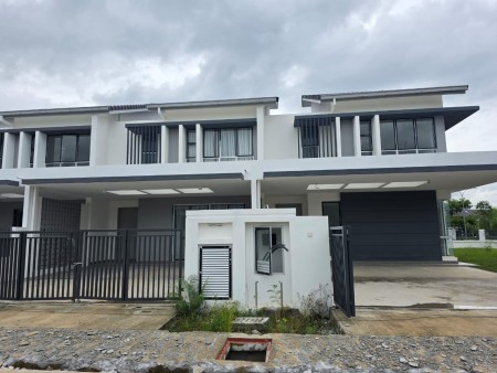 Terrace House For Sale at Taman Sentosa