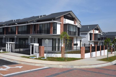 Terrace House For Sale at Taman Dagang Jaya