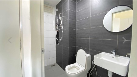 Condo Room for Rent at Serin Residency