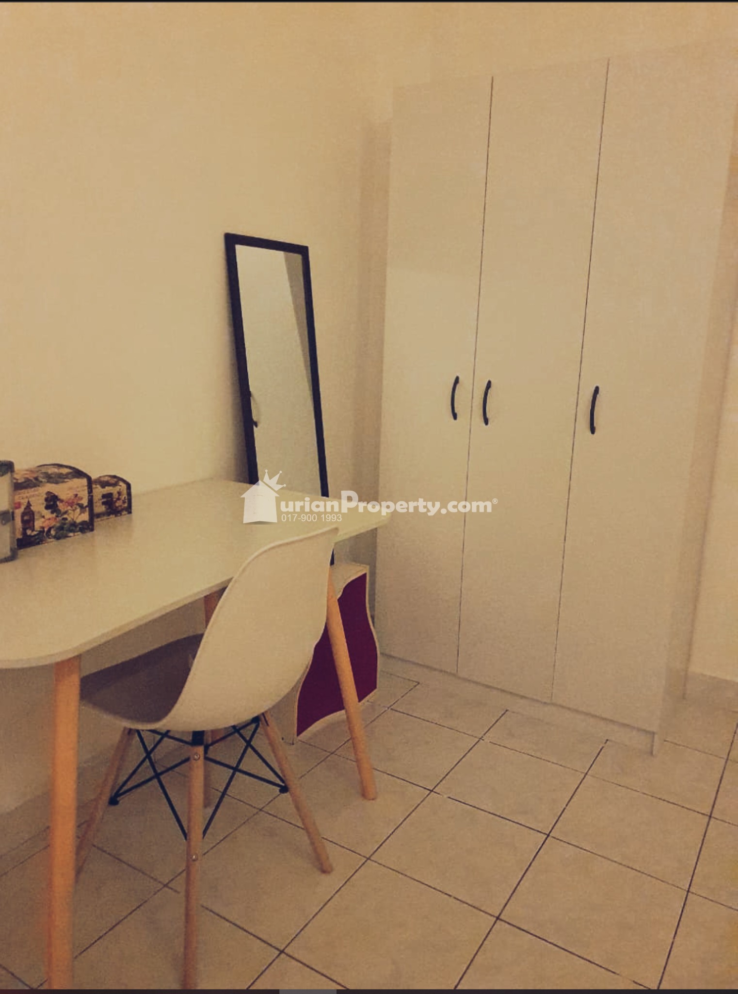 Condo Room for Rent at Pelangi Damansara