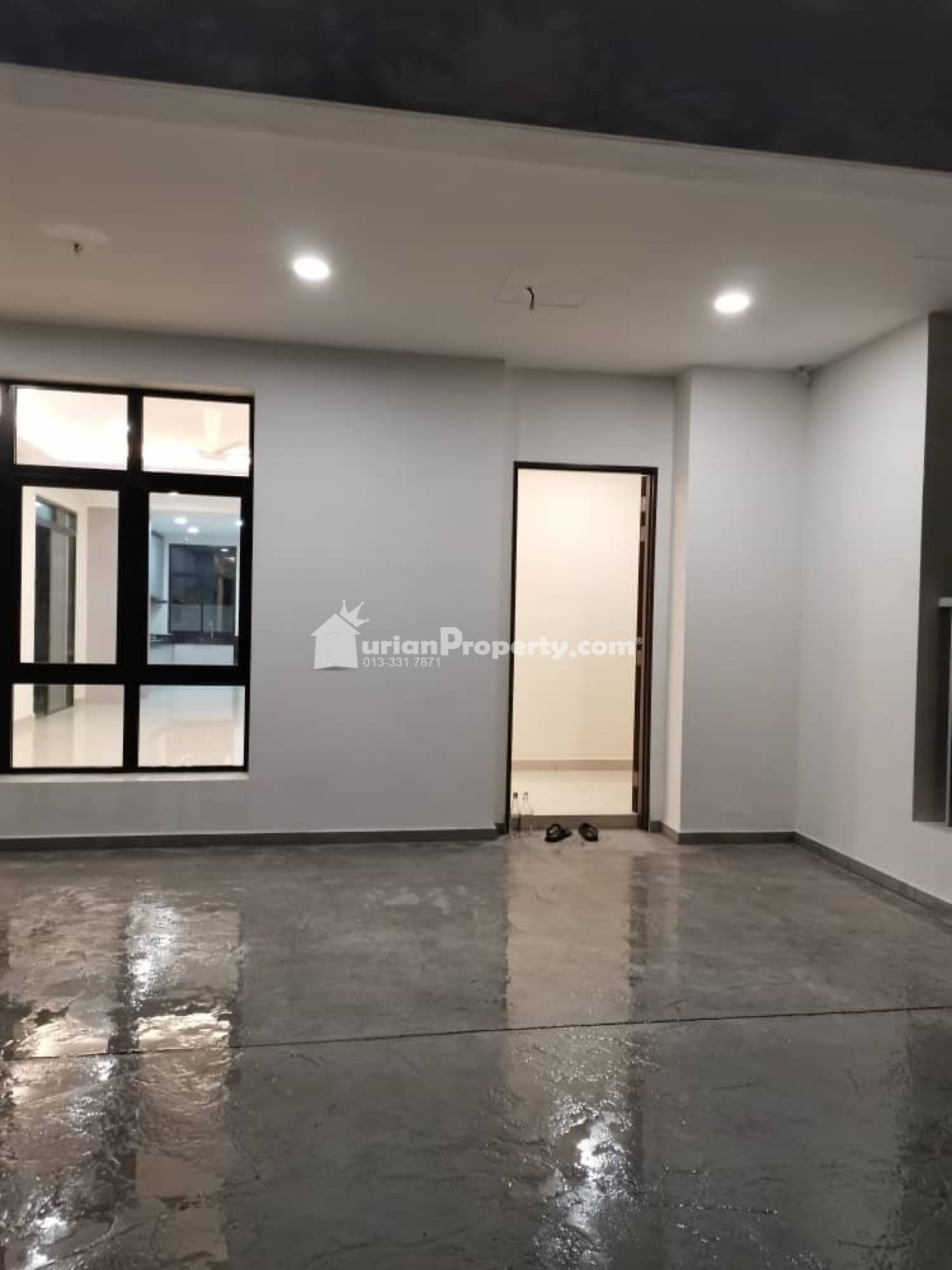 Townhouse For Sale at Avens Residence