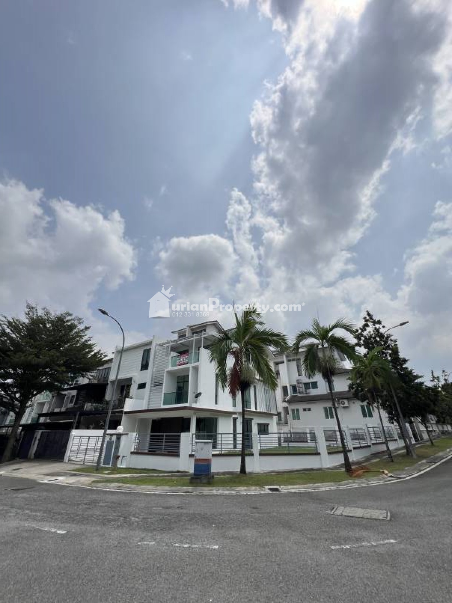 Terrace House For Sale at Kinrara Residence