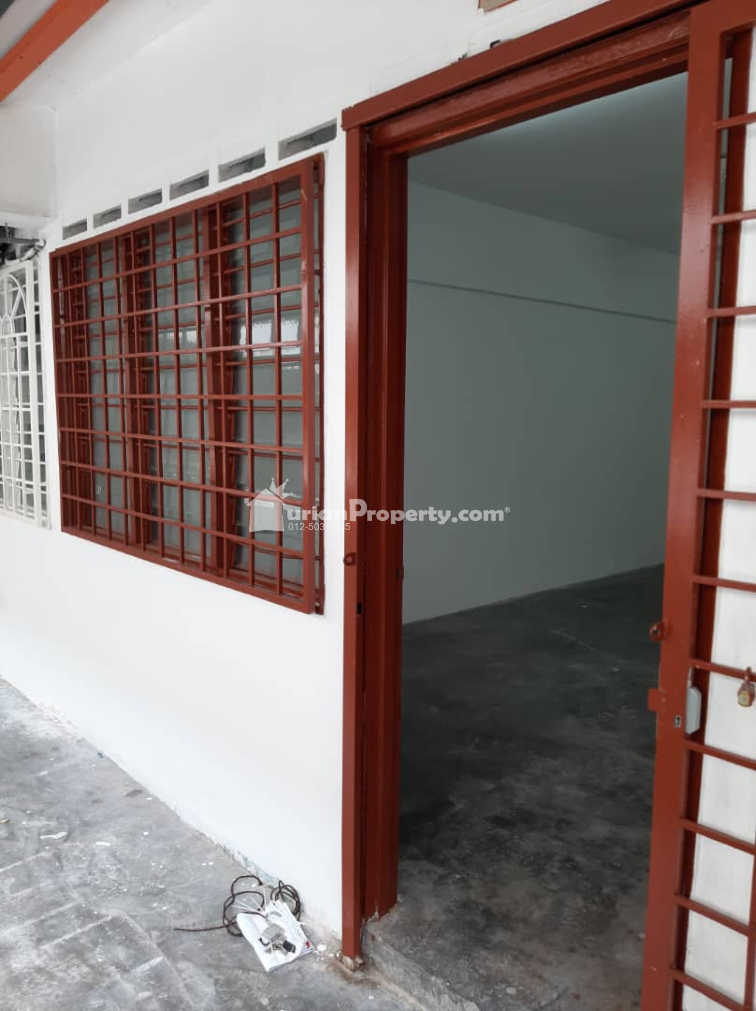 Flat For Rent at Taman Bukit Angsana