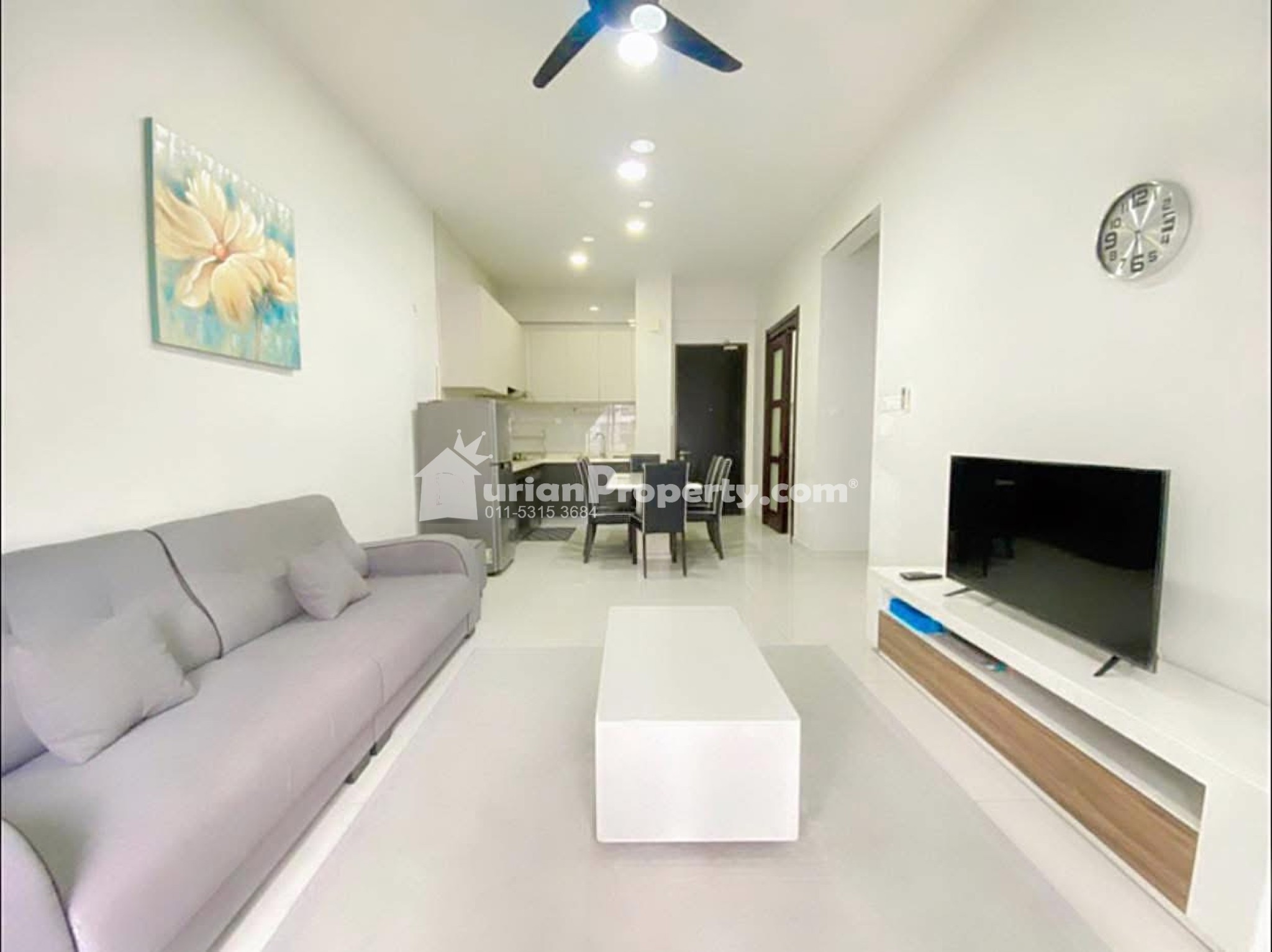 Condo Room for Rent at Armani Signature Residence