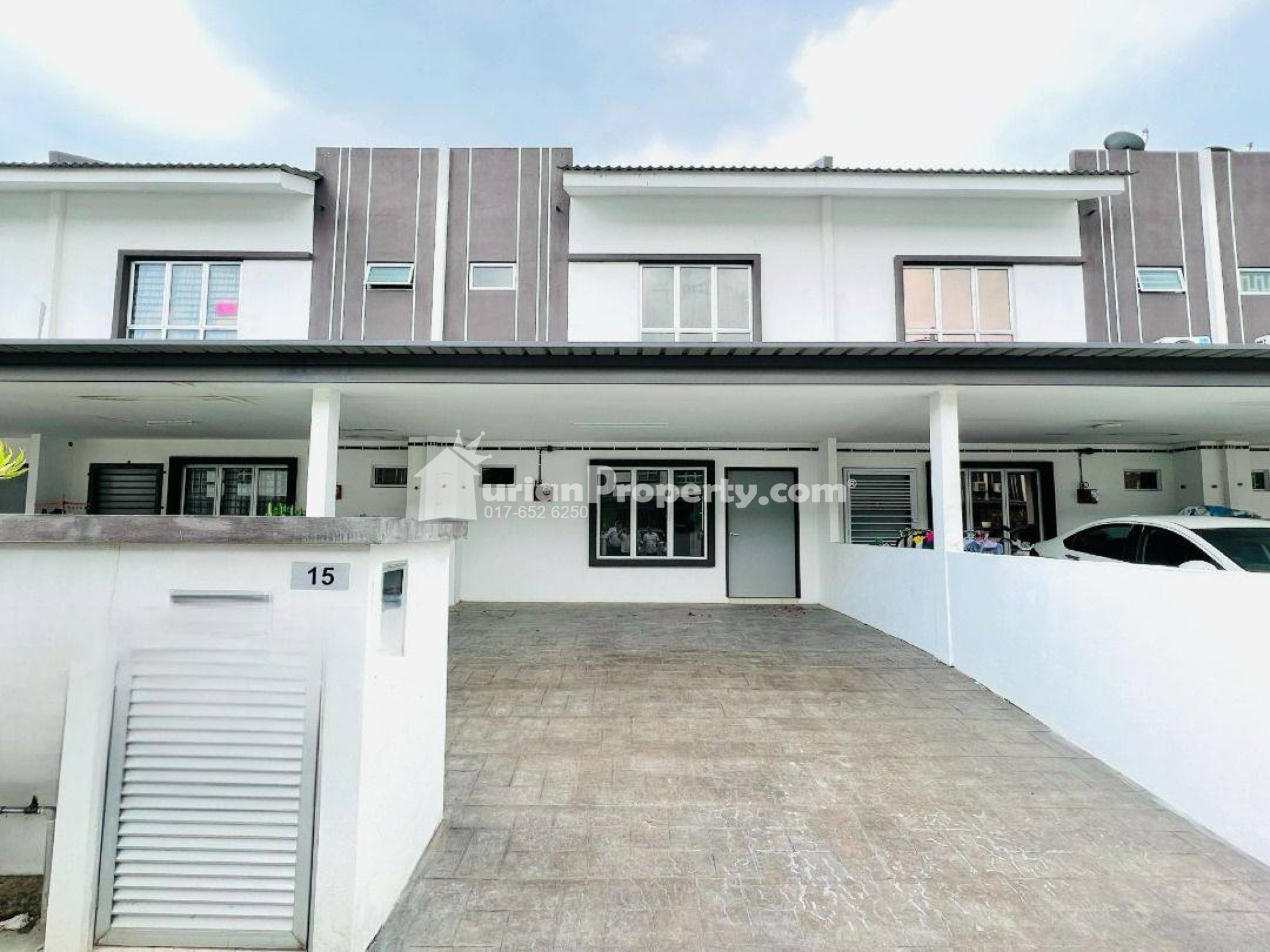 Terrace House For Sale at Irama Perdana @ LBS Alam Perdana