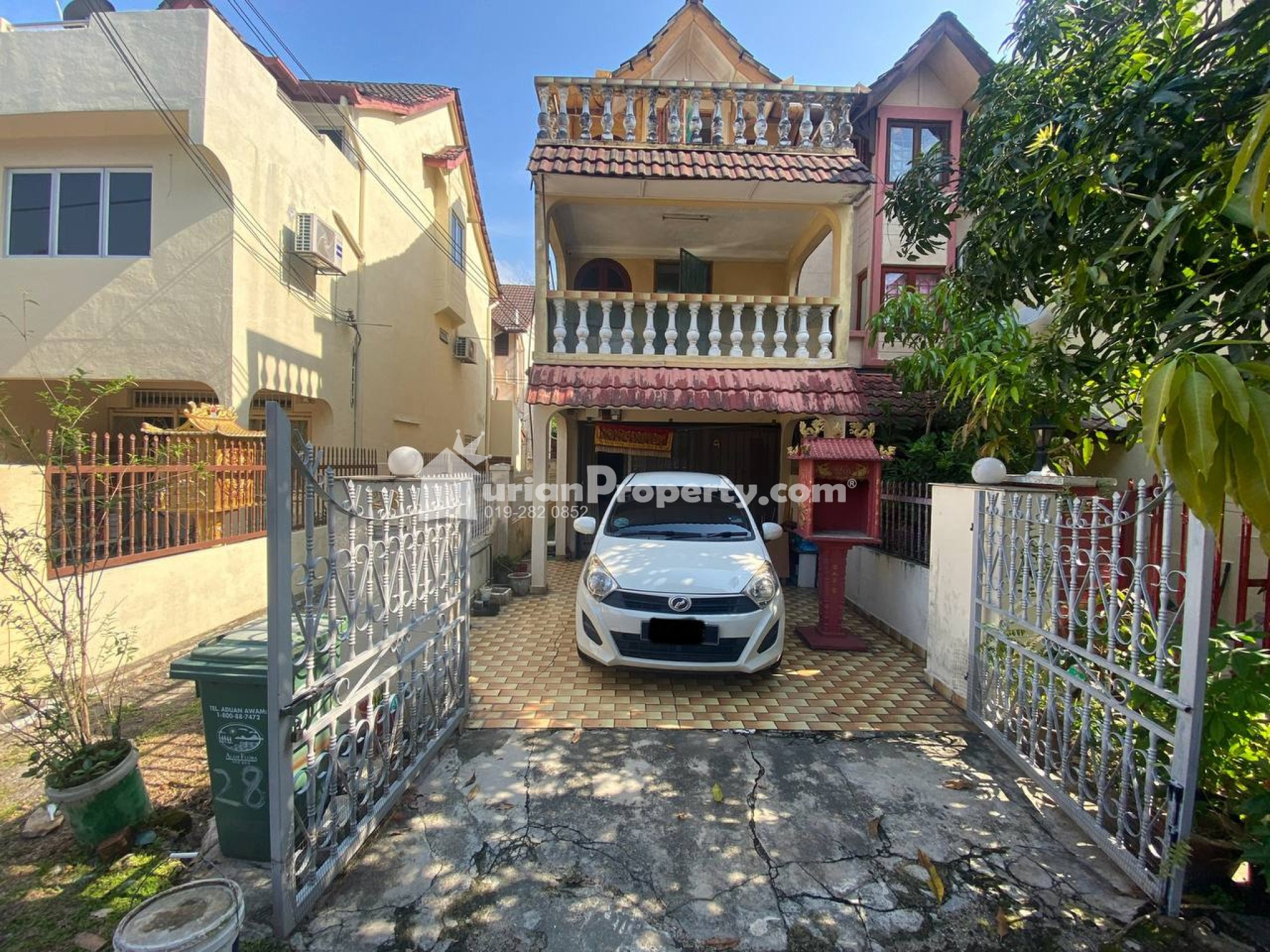 Terrace House For Sale at Taman Dato Senu