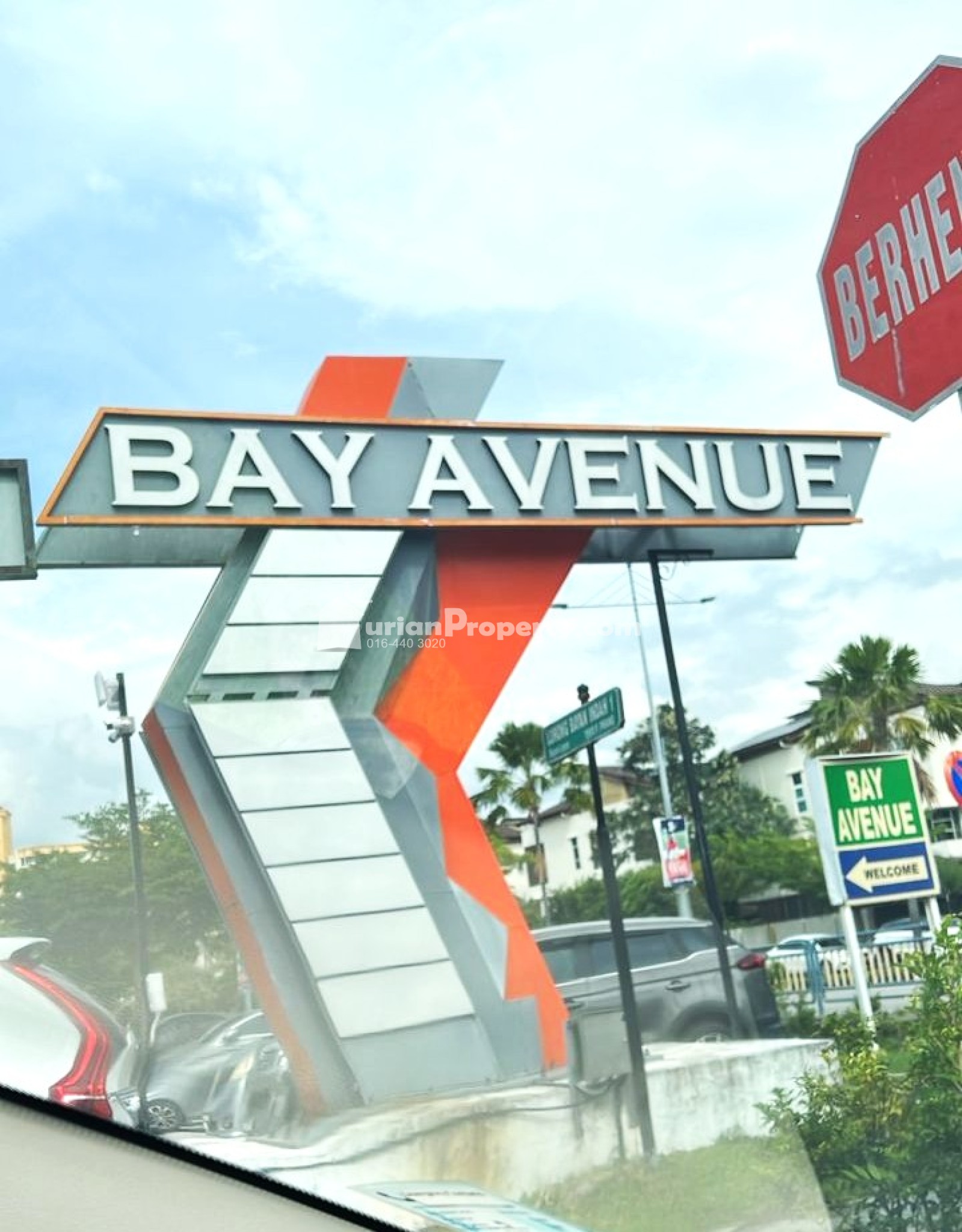 Shop For Rent at BayAvenue