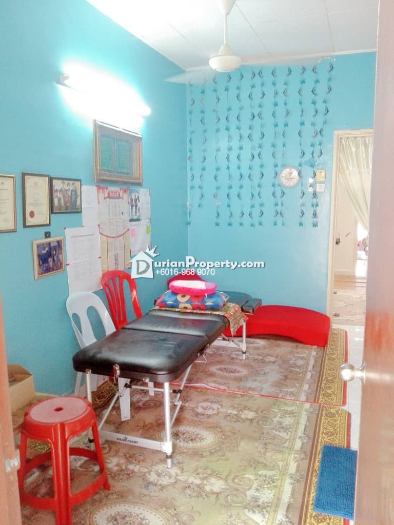 Terrace House For Sale at Taman Bukit Subang