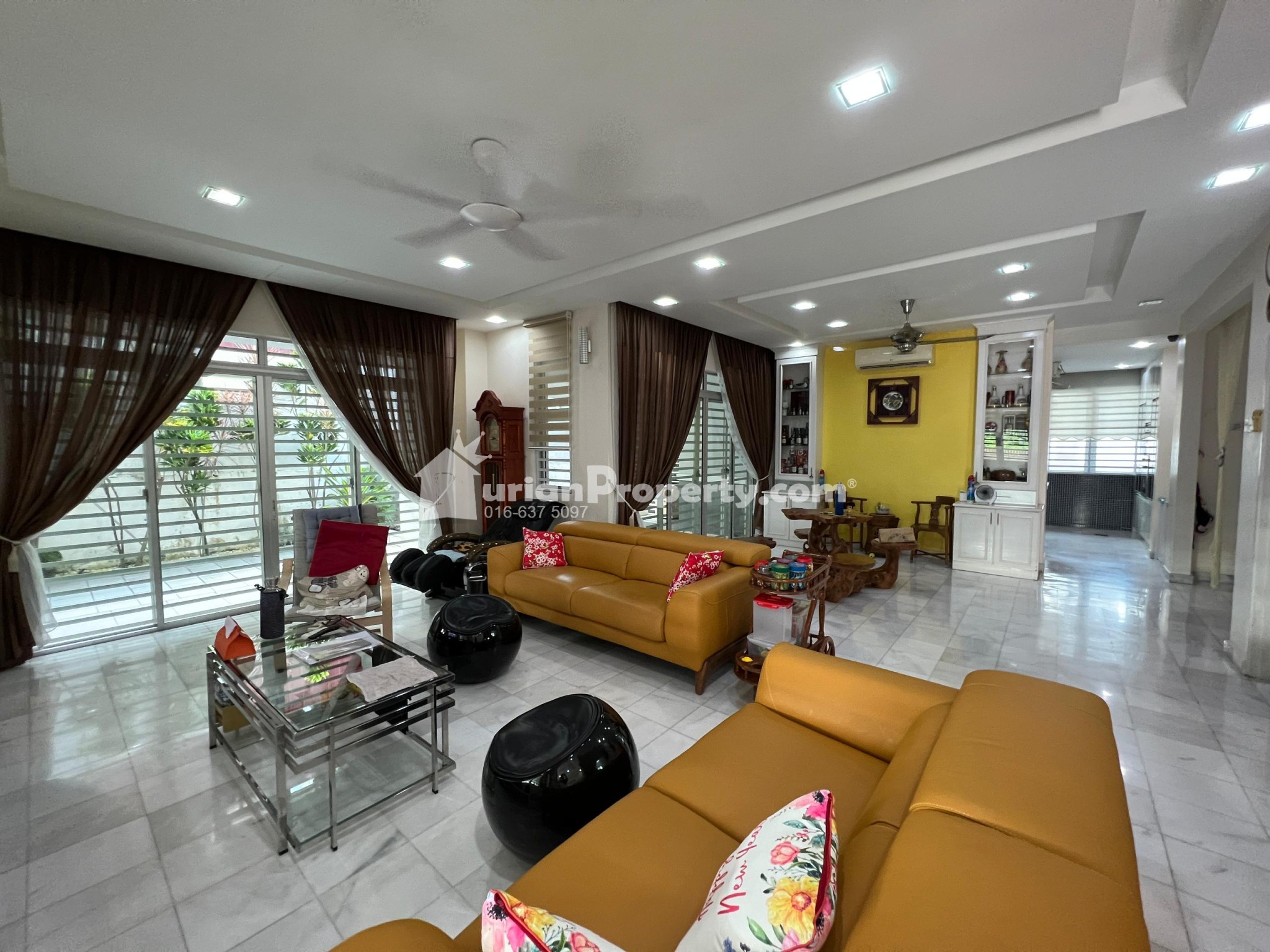 Bungalow House For Sale at Section 3