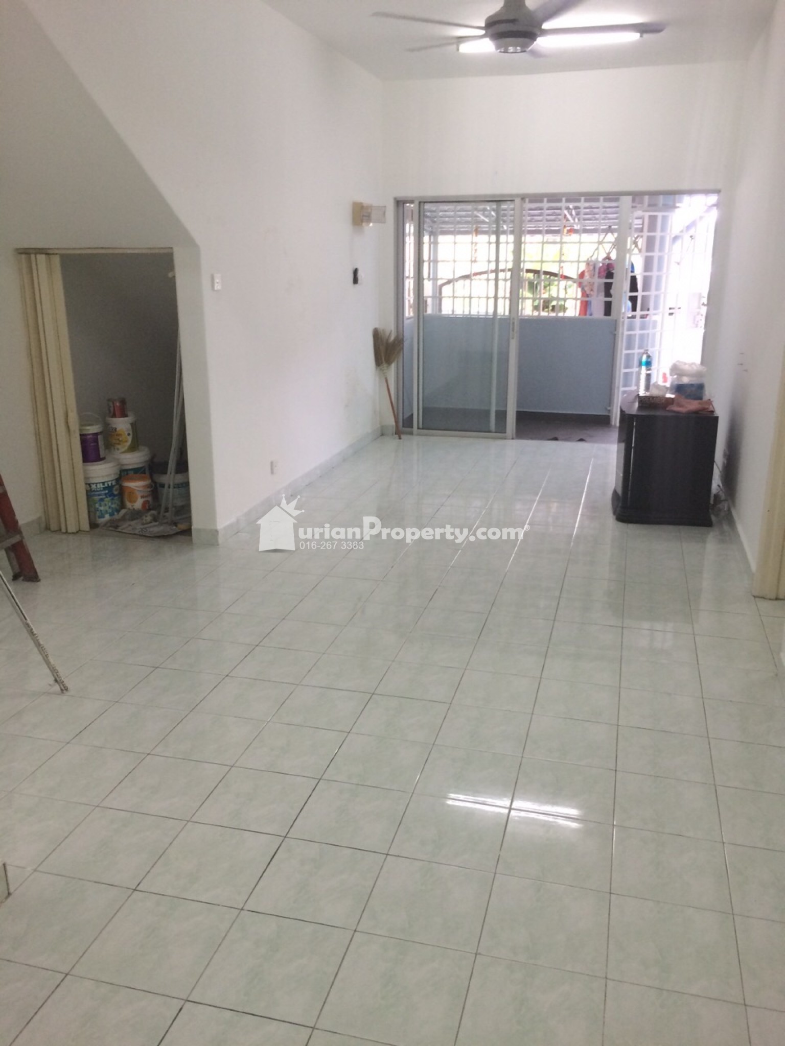 Townhouse For Rent at Taman Lagenda Mas