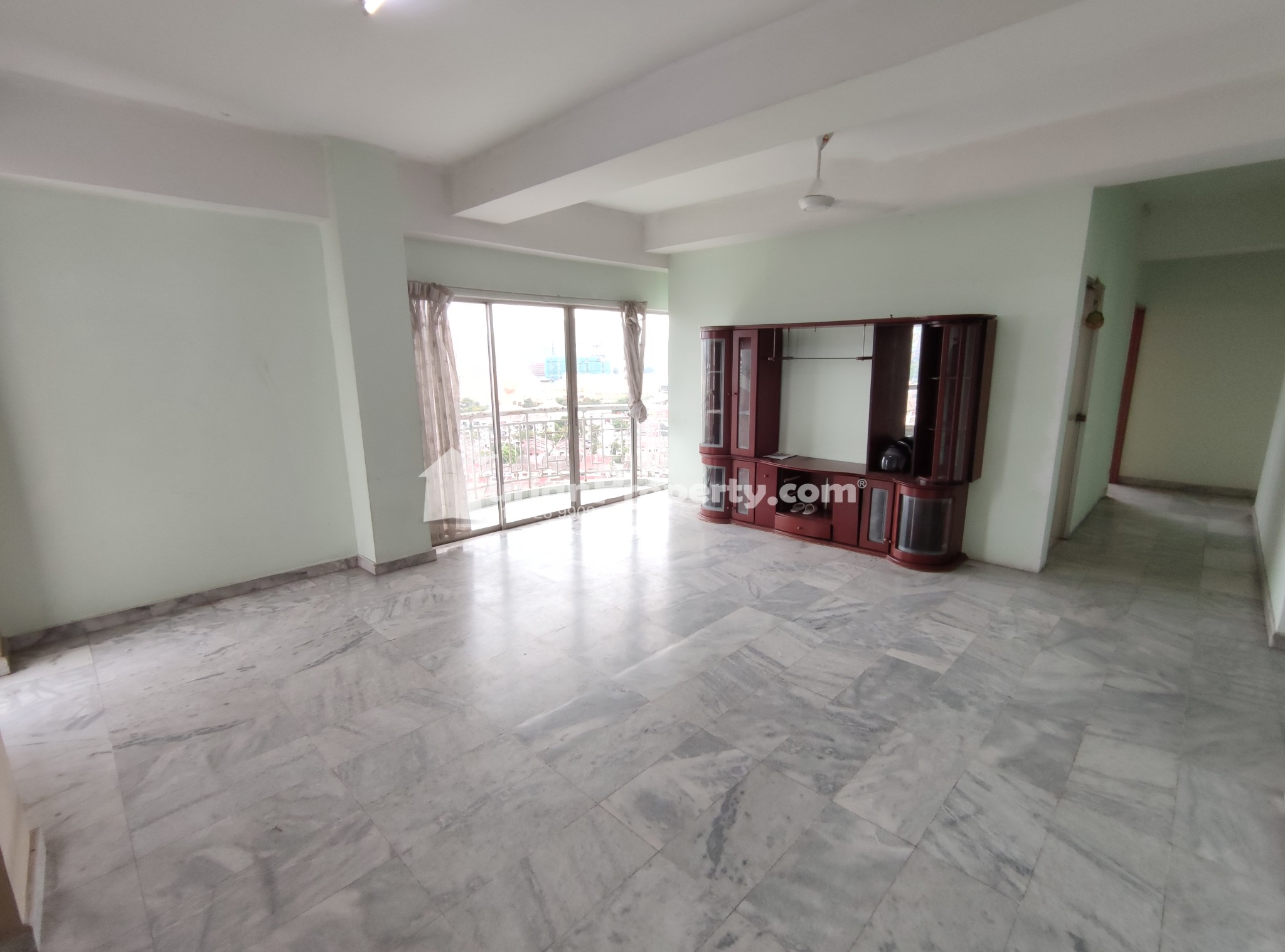 Condo For Sale at Ridzuan Condominium