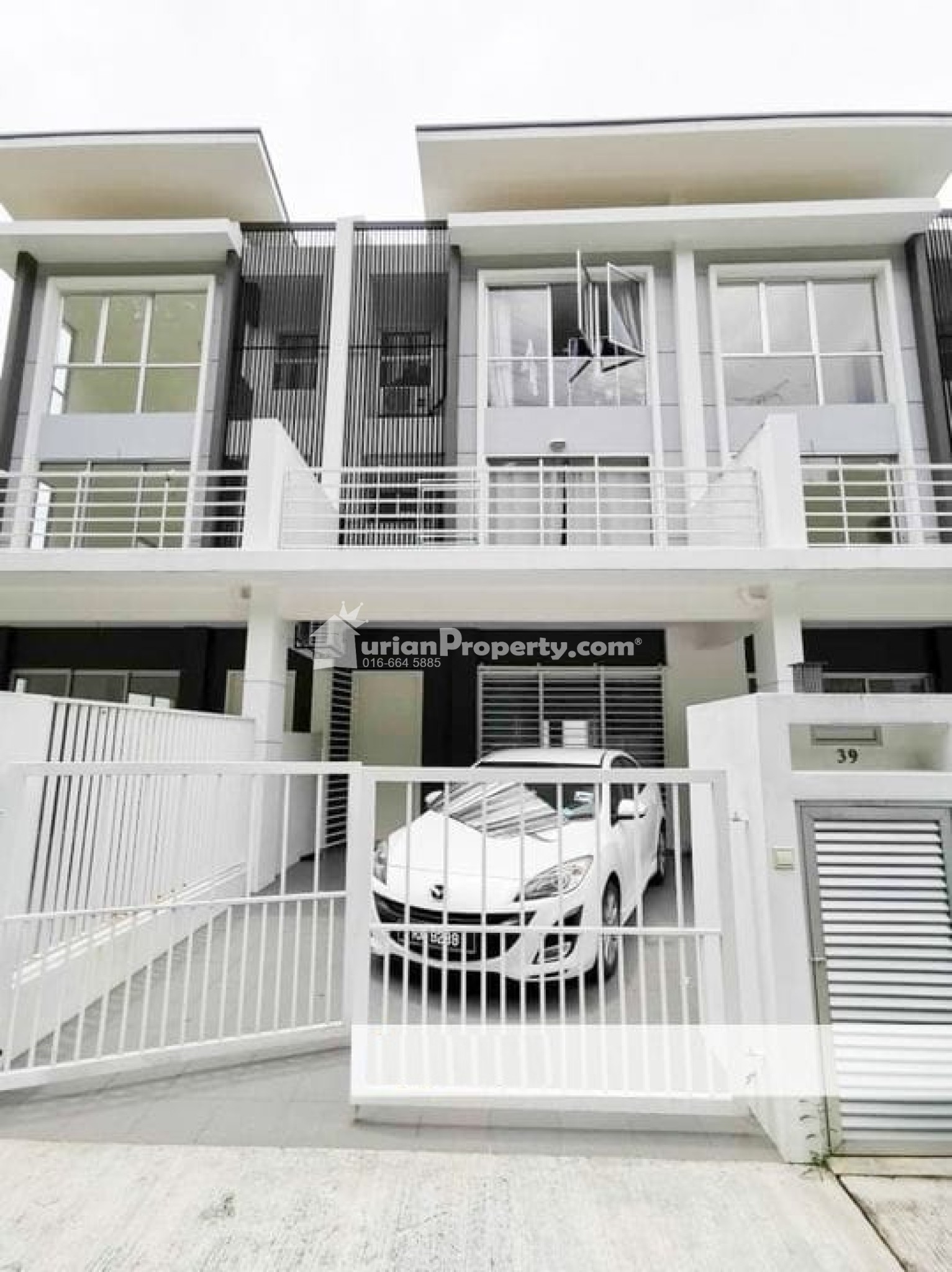 Terrace House For Rent at Bayu Heights 2