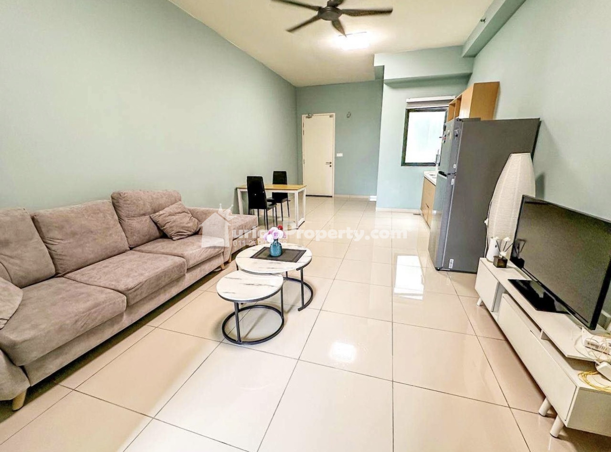 Condo Room for Rent at Andalucia