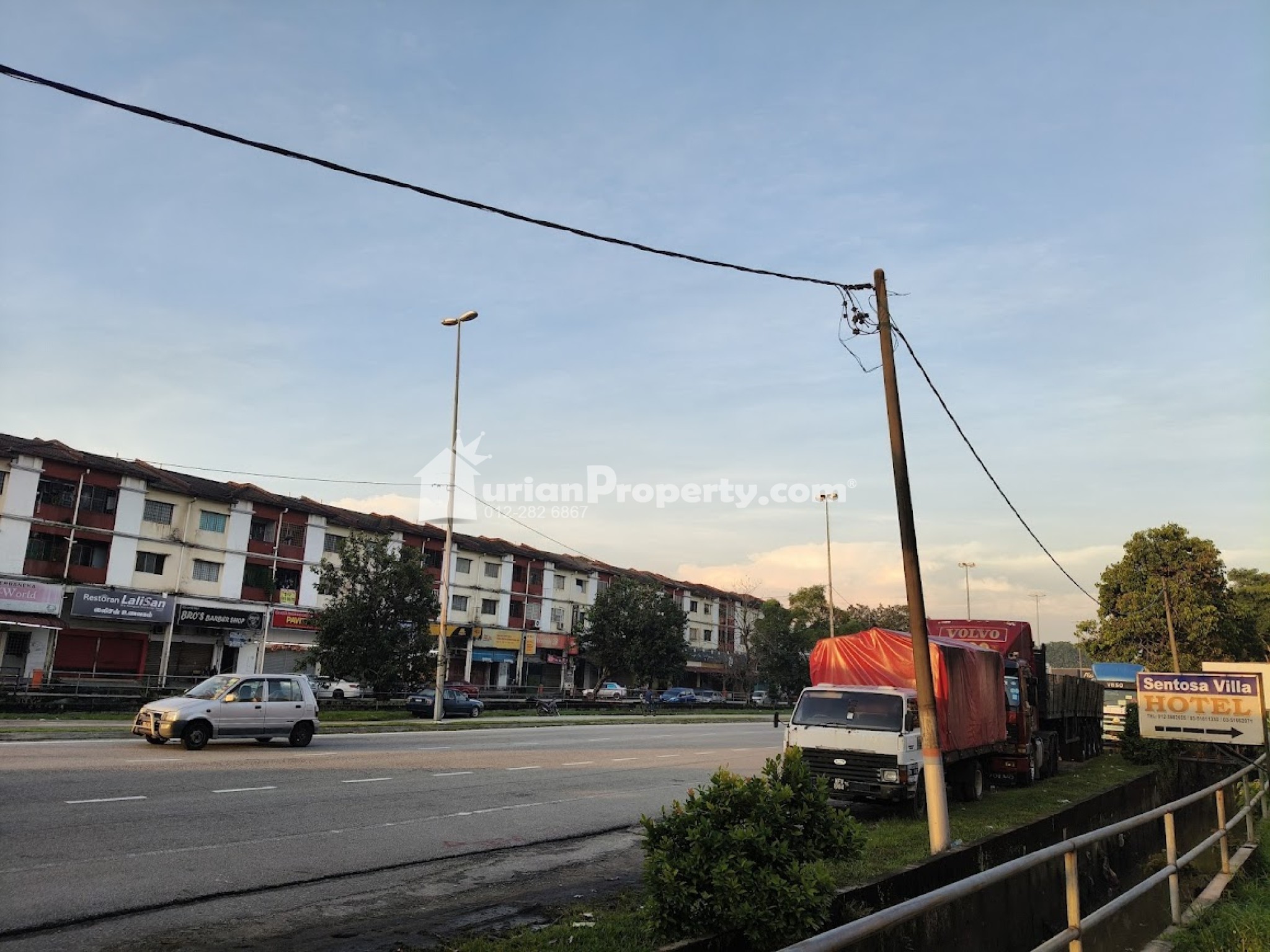 Shop For Sale at Taman Sentosa