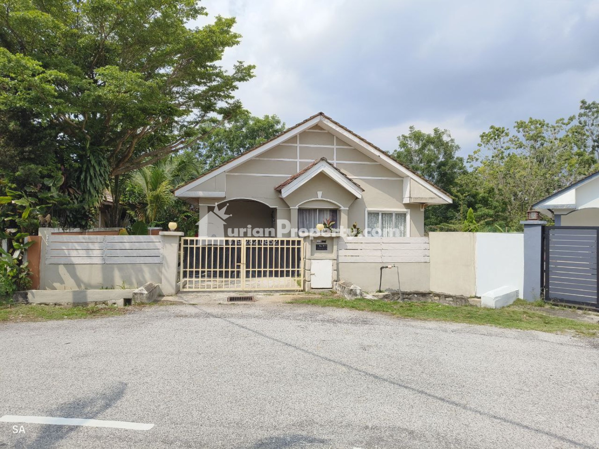 Bungalow House For Sale at Nilai Impian