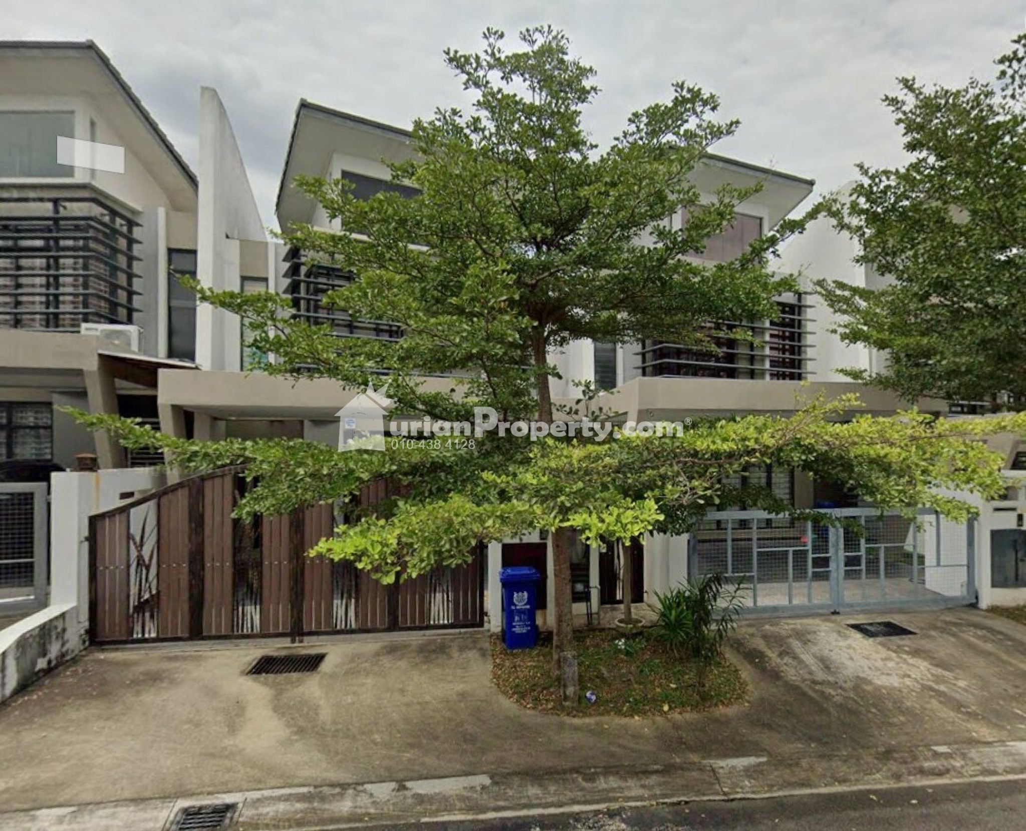 Terrace House For Sale at Taman Glenmarie
