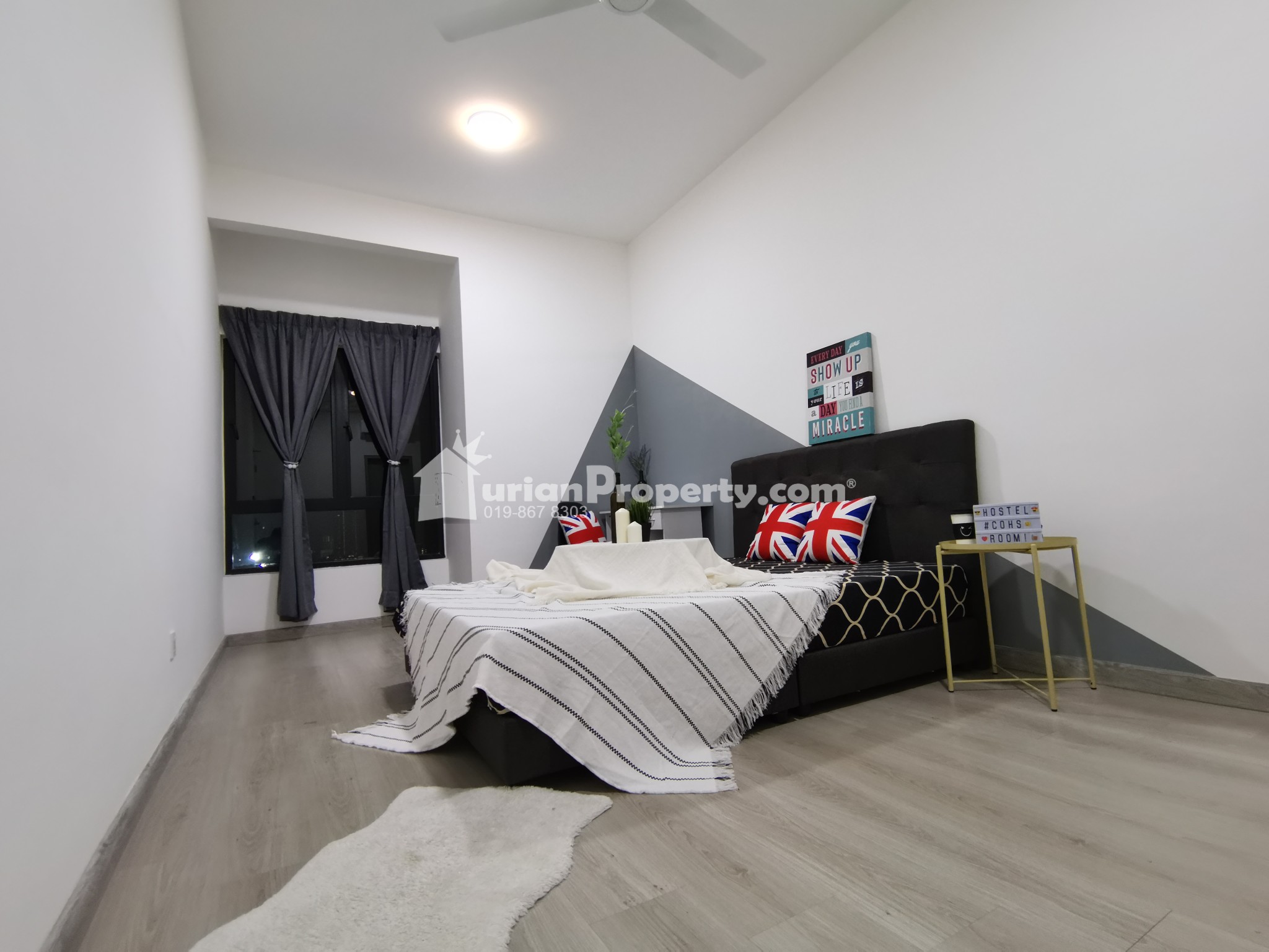 Condo Room for Rent at The Hamstead