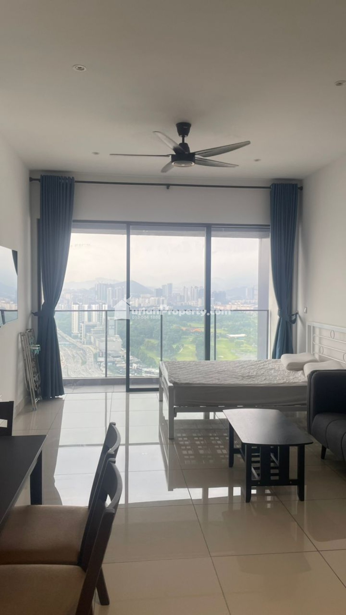 Condo For Rent at Continew