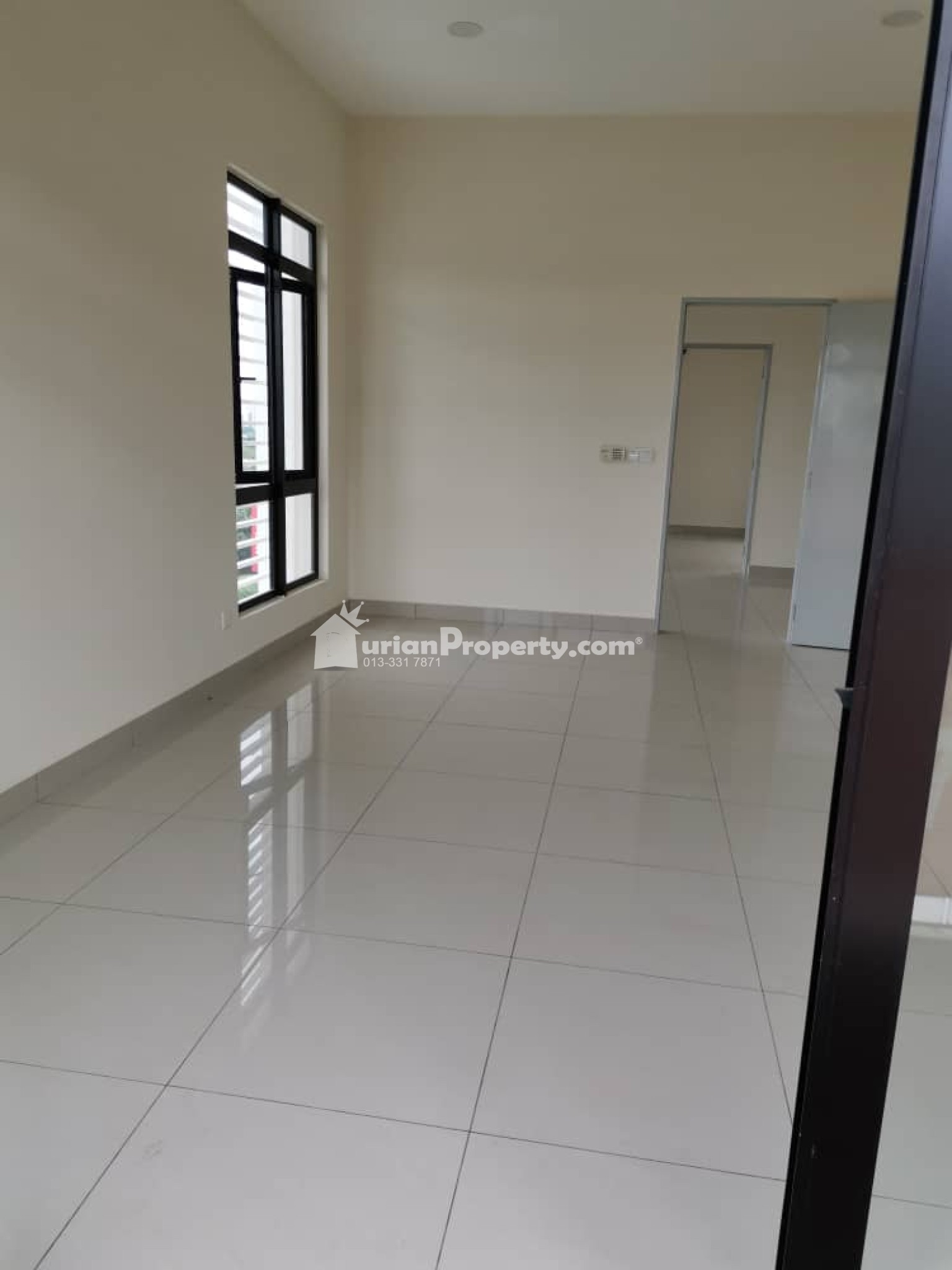 Townhouse For Sale at Avens Residence