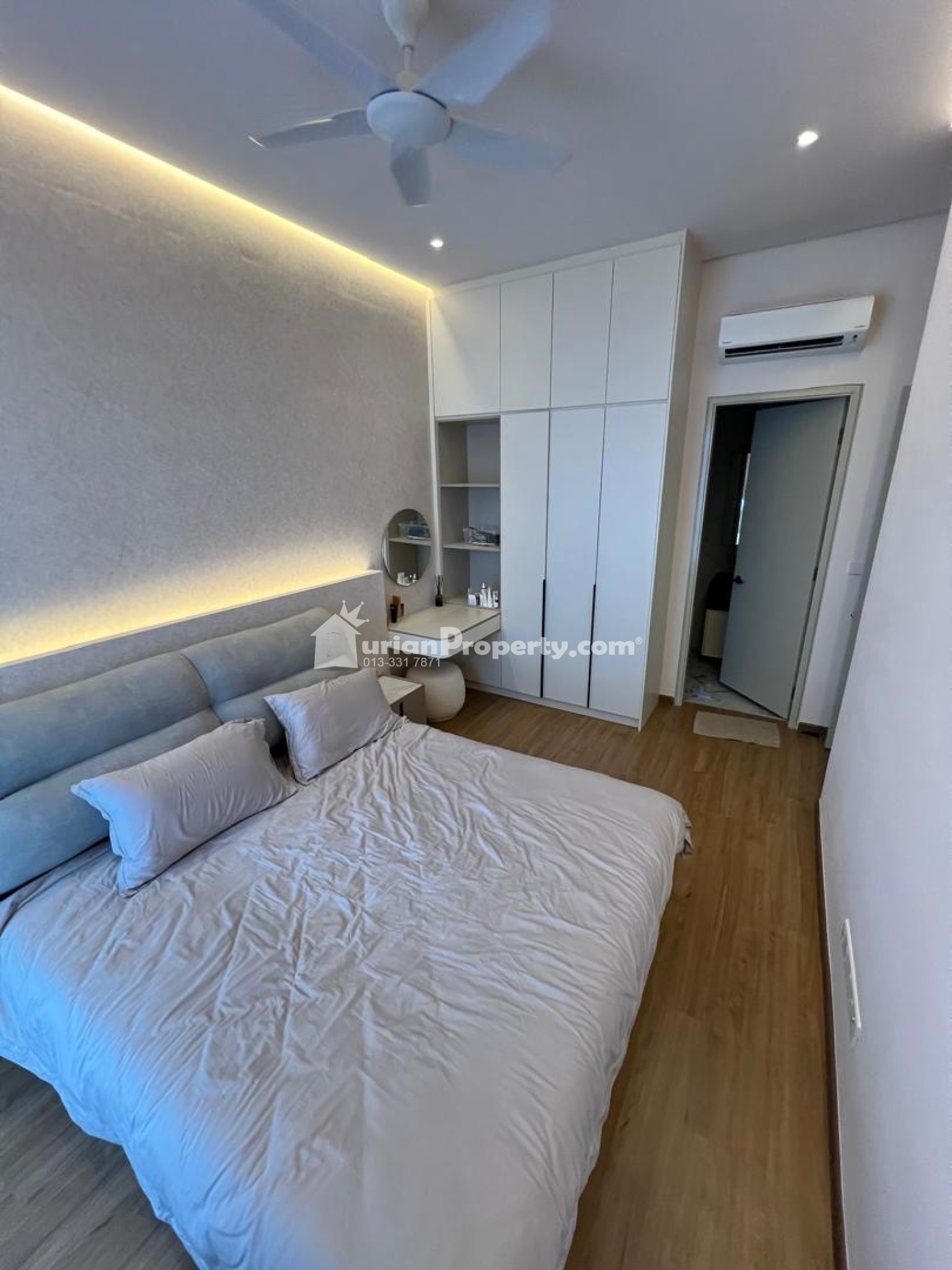Condo For Rent at MET 1 Residences