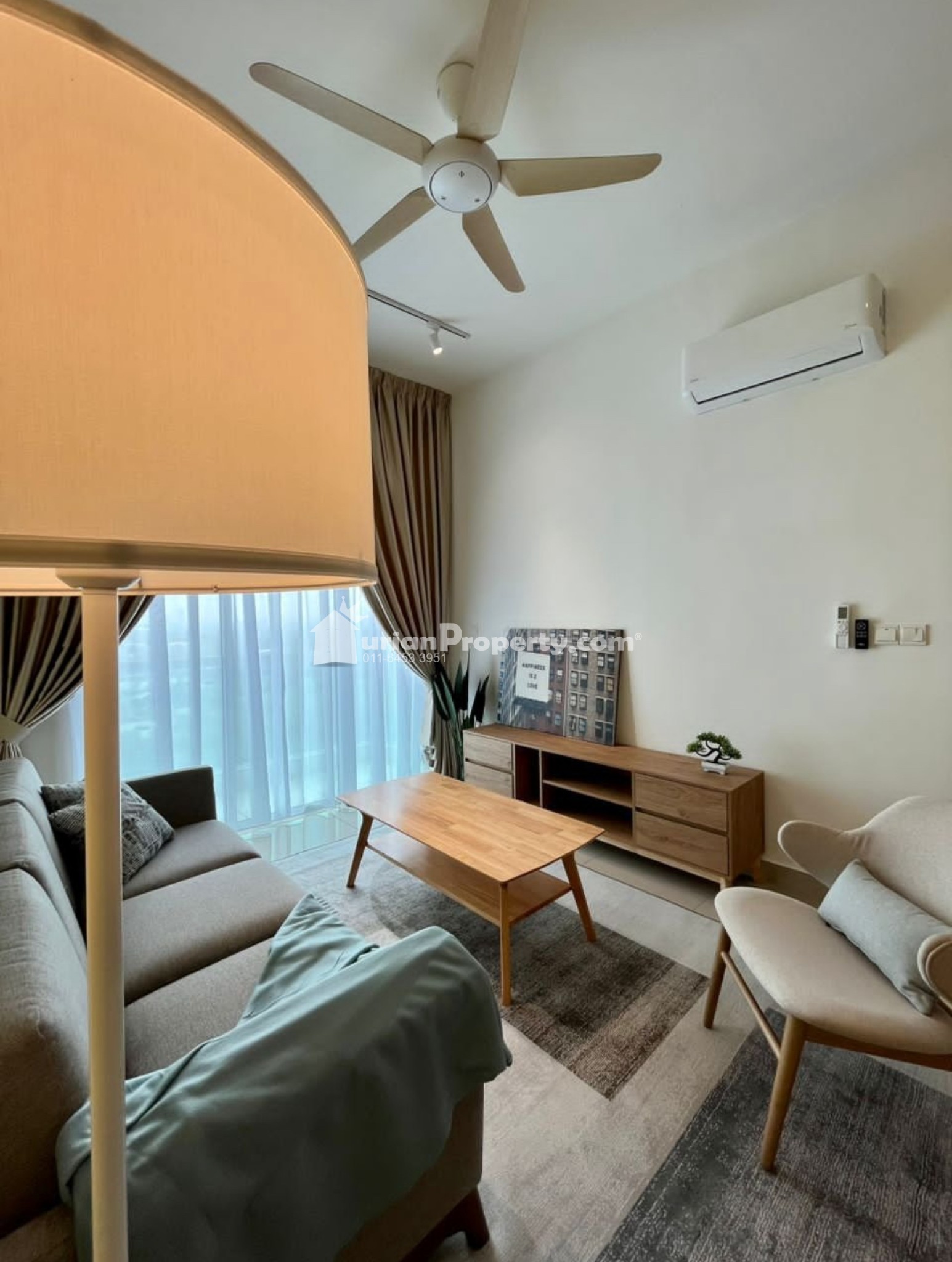 Condo For Rent at Downtown Condominium