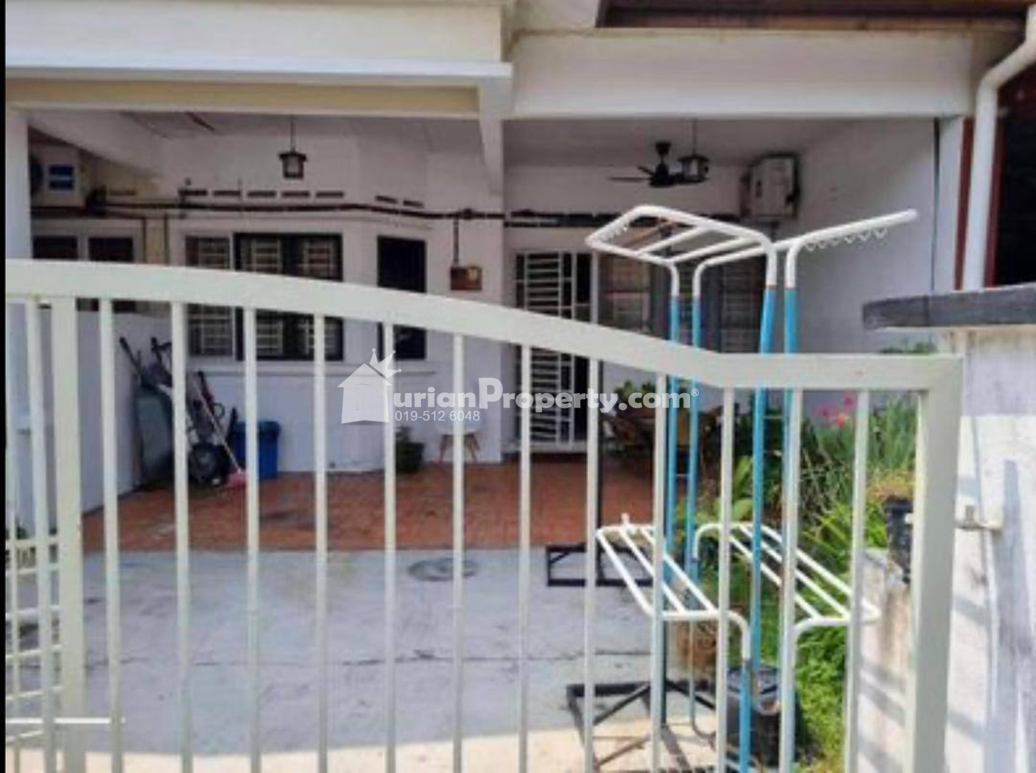 Terrace House For Sale at Taman Banting Baru
