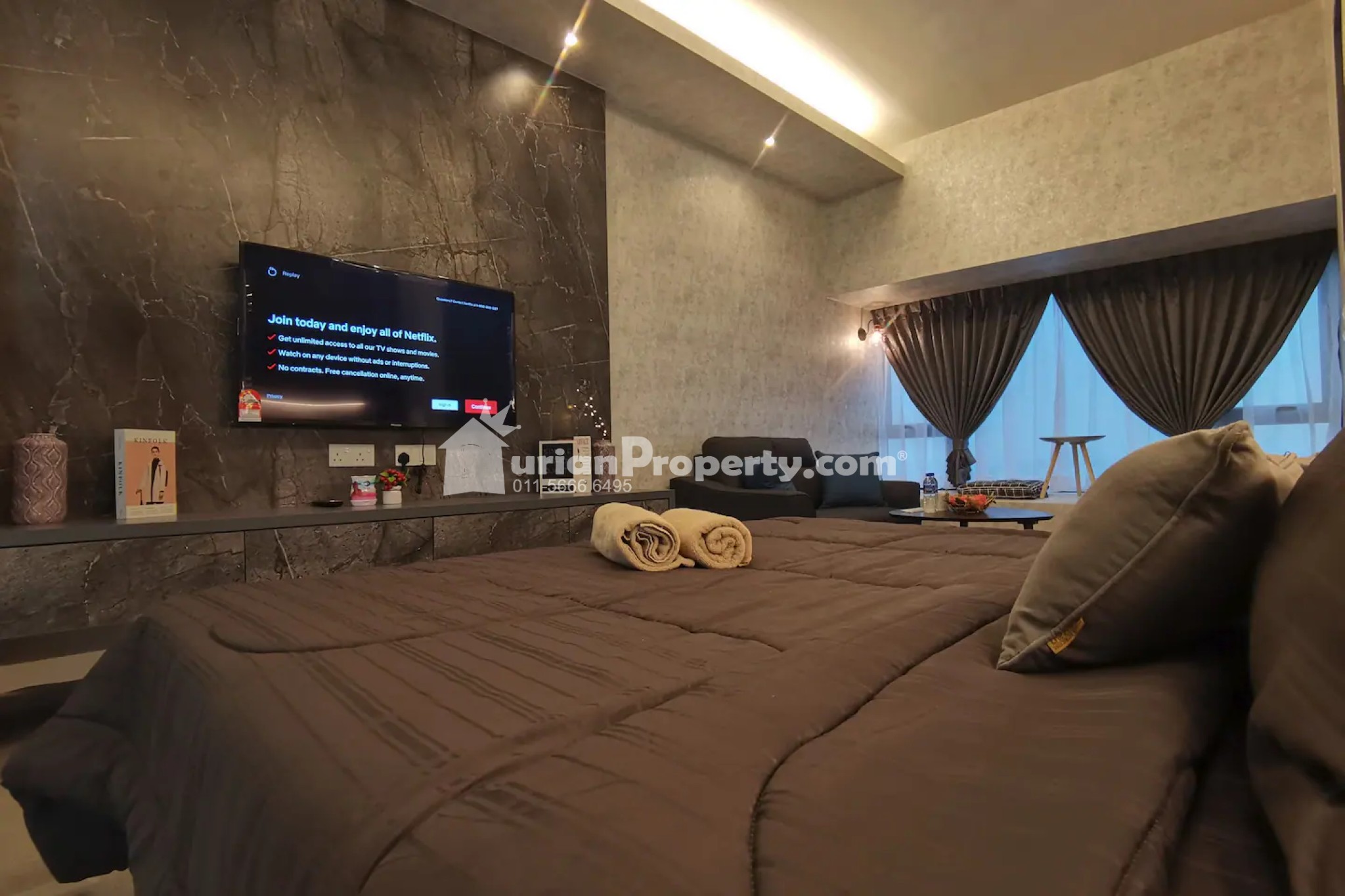 Condo Room for Rent at Vogue Suite 1