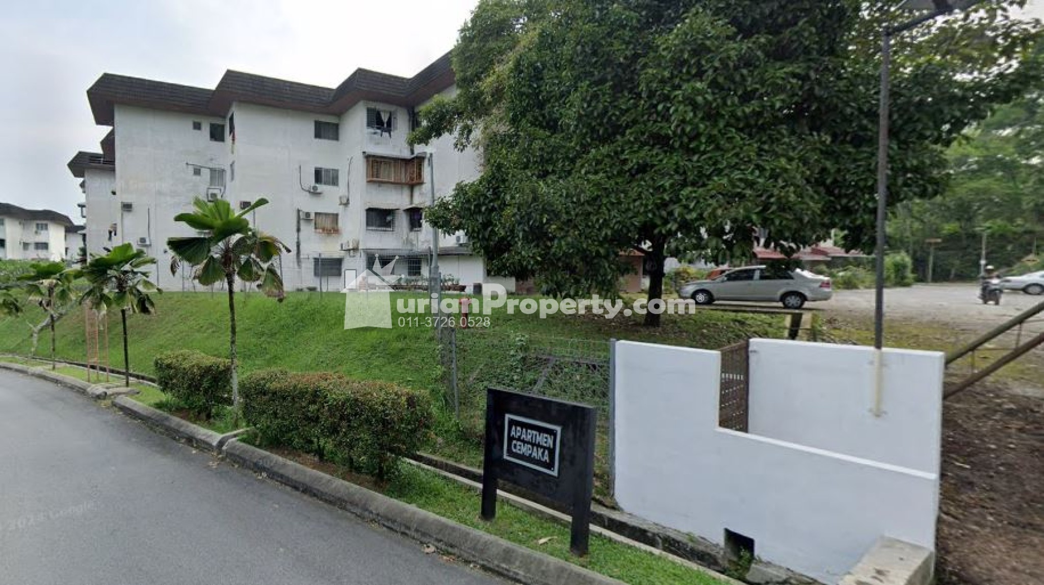 Apartment For Auction at Apartment Cempaka (Bdr Baru Selayang)